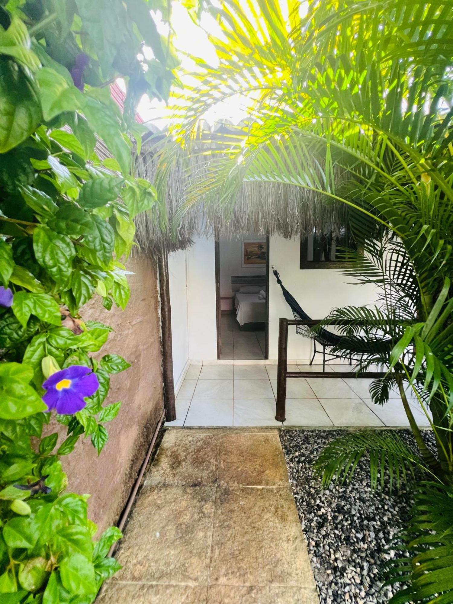 Kuki'S Hostel Praia de Pipa Екстериор снимка